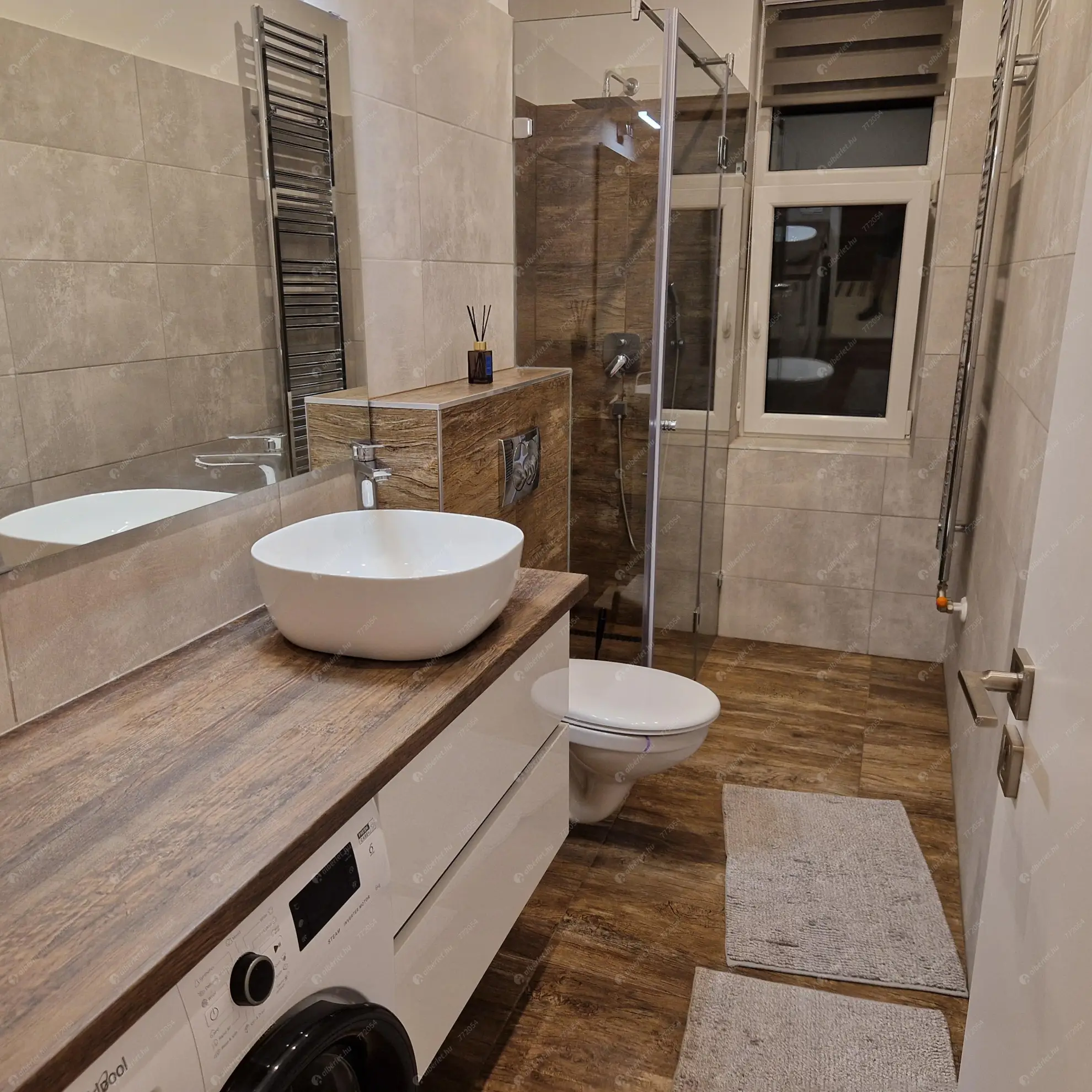 Kiadó albérlet 255000 Ft/hó áron: Üröm, III. kerület   Bécsi út . Mérete: 50 nm, 1 szobás | Alberlet.hu - 6602736