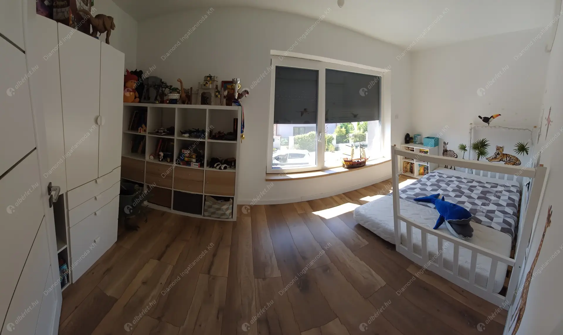 Kiadó albérlet 850000 Ft/hó áron: Üröm,  Völgyliget sétány . Mérete: 150 nm, 5 szobás | Alberlet.hu - 6482209