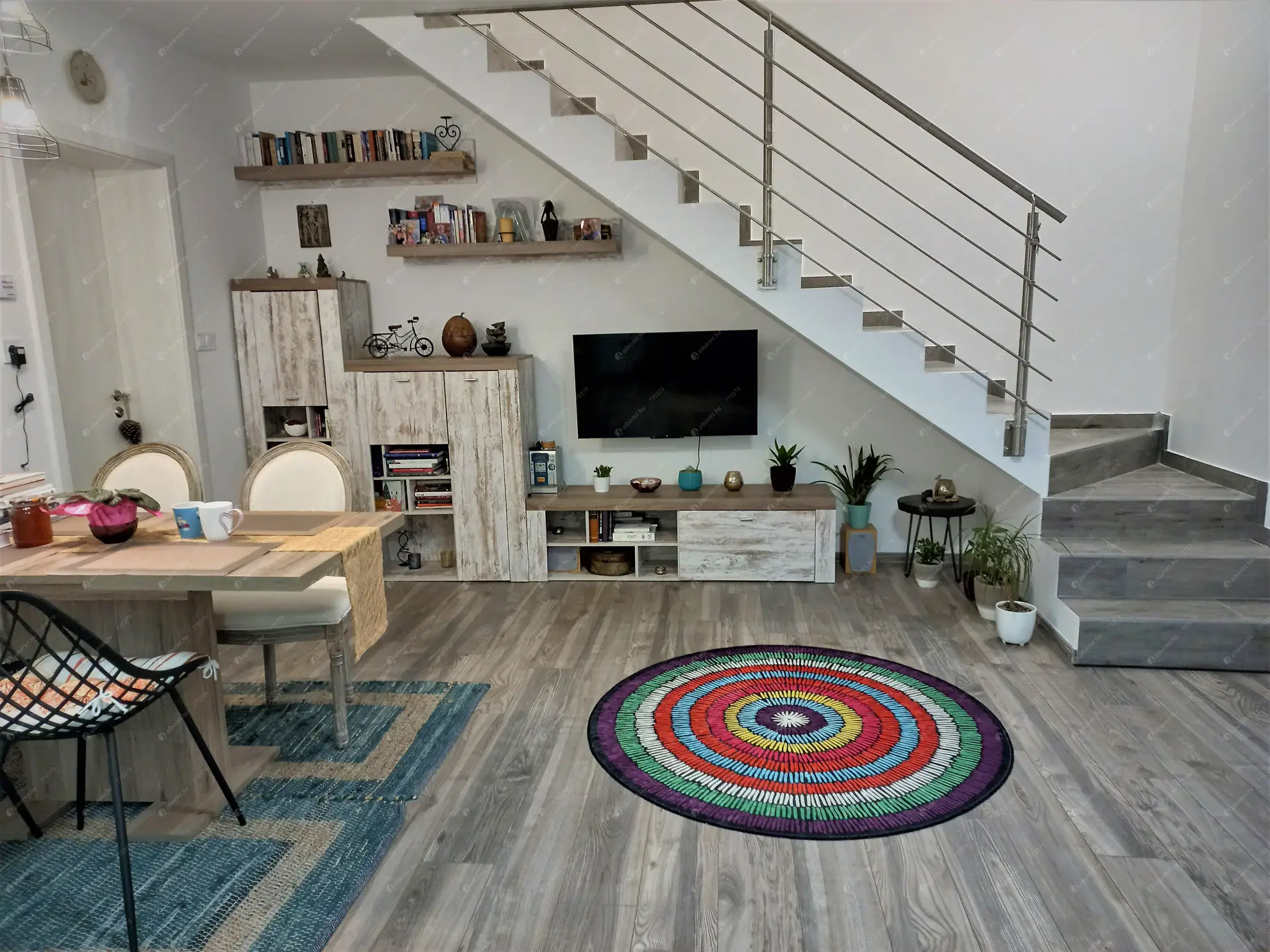 Kiadó albérlet 260000 Ft/hó áron: Vác,  Rozs utca. Mérete: 80 nm, 3 szobás | Alberlet.hu - 6571325