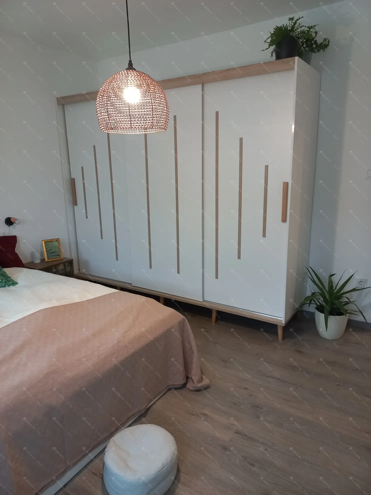 Kiadó albérlet 260000 Ft/hó áron: Vác,  Rozs utca. Mérete: 80 nm, 3 szobás | Alberlet.hu - 6571335