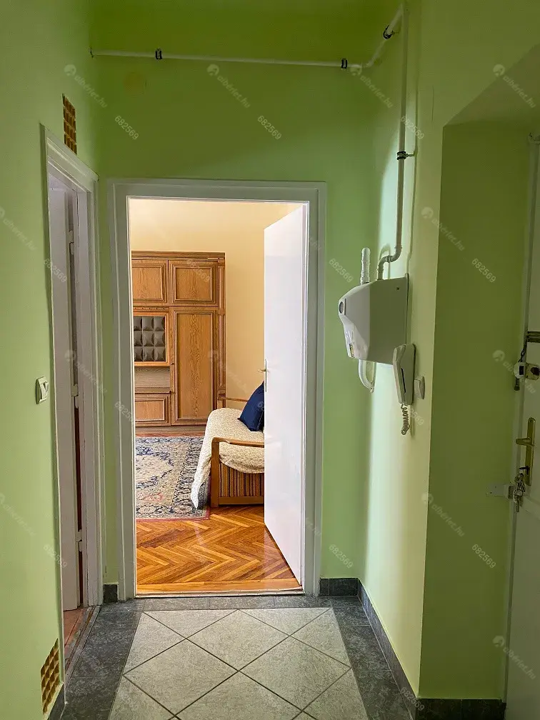 Kiadó albérlet 175000 Ft/hó áron: Veszprém,  Csikász Imre utca. Mérete: 52 nm, 2 szobás | Alberlet.hu - 6649587